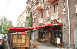 هتل باکسوس ایروان